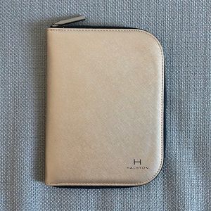 Halston Travel Jewelry Case